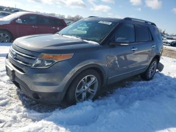  Salvage Ford Explorer