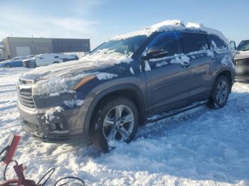  Salvage Toyota Highlander