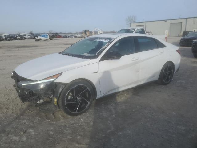  Salvage Hyundai ELANTRA