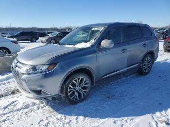  Salvage Mitsubishi Outlander