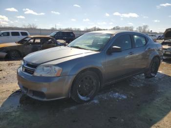  Salvage Dodge Avenger