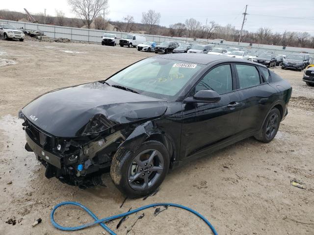  Salvage Kia K4 Lx