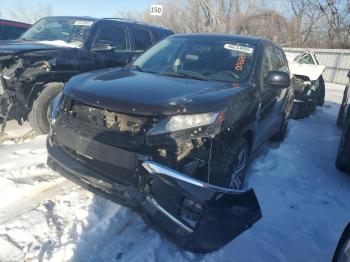  Salvage Mitsubishi Outlander