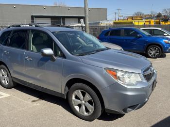  Salvage Subaru Forester