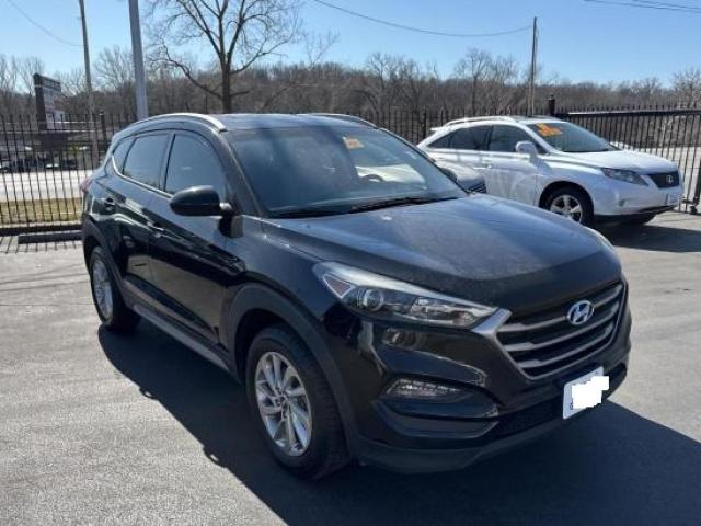  Salvage Hyundai TUCSON