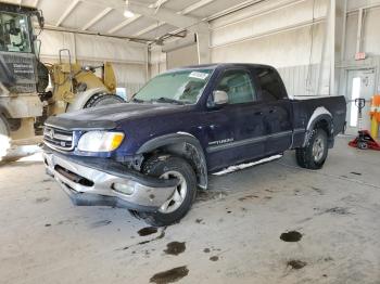  Salvage Toyota Tundra