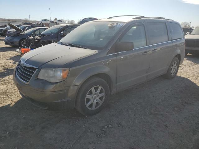  Salvage Chrysler Minivan