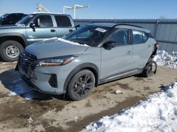  Salvage Nissan Kicks