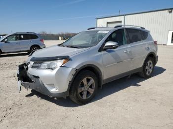  Salvage Toyota RAV4