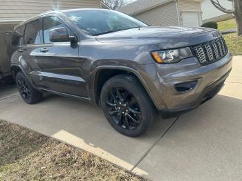  Salvage Jeep Grand Cherokee