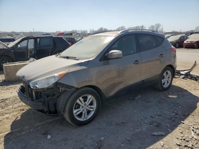  Salvage Hyundai TUCSON