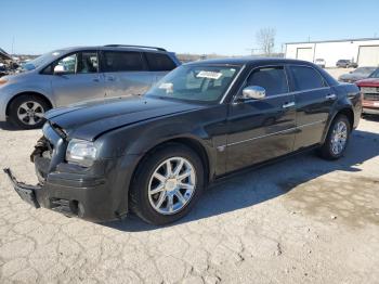  Salvage Chrysler 300