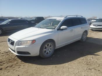  Salvage Volvo V70