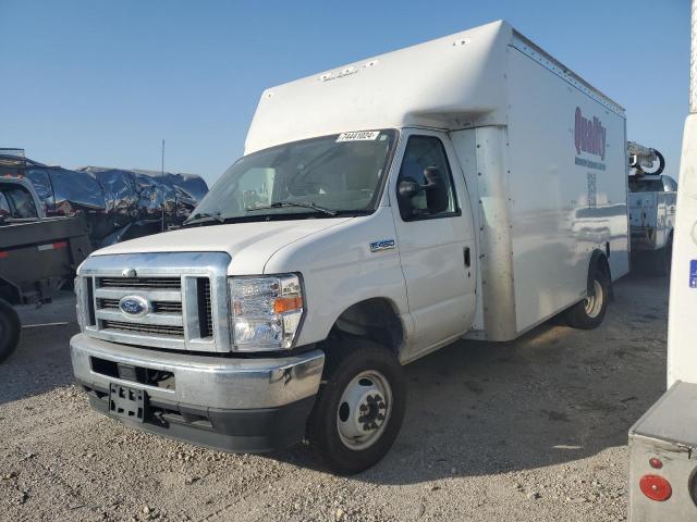  Salvage Ford Econoline