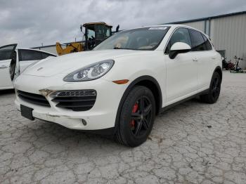 Salvage Porsche Cayenne