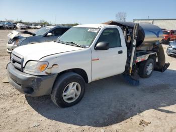  Salvage Toyota Tundra