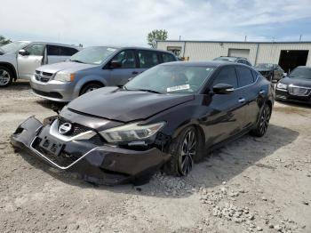  Salvage Nissan Maxima