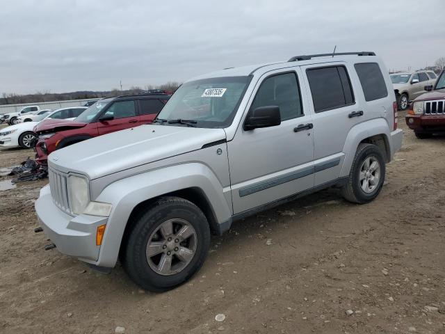  Salvage Jeep Liberty
