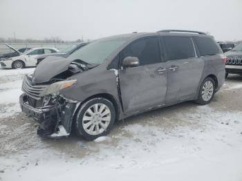  Salvage Toyota Sienna