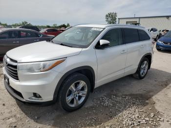  Salvage Toyota Highlander