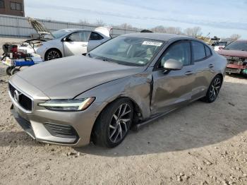  Salvage Volvo S60
