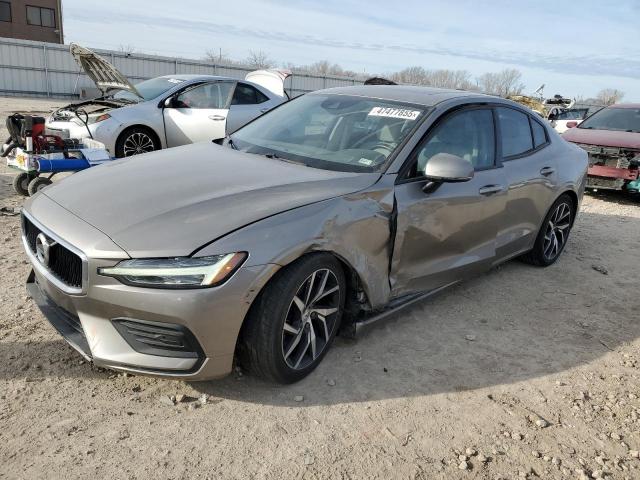  Salvage Volvo S60