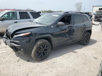  Salvage Jeep Cherokee