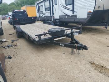  Salvage Bulldog Trailer