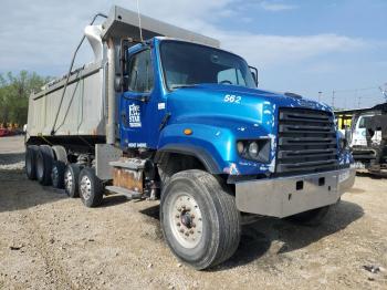  Salvage Freightliner 114sd