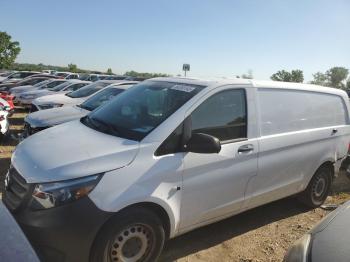  Salvage Mercedes-Benz Metris