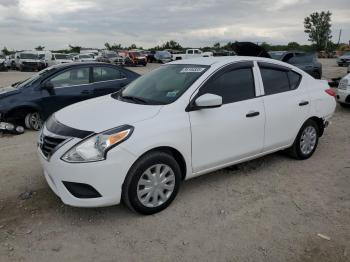  Salvage Nissan Versa