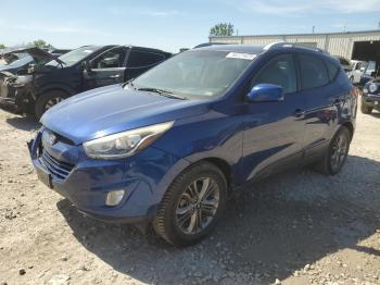  Salvage Hyundai TUCSON