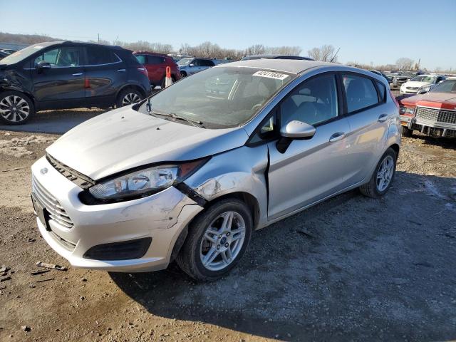  Salvage Ford Fiesta