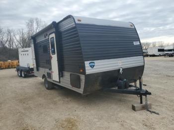  Salvage Keystone Trailer