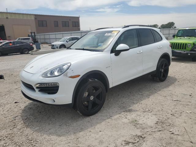  Salvage Porsche Cayenne