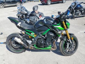  Salvage Kawasaki Zr900 M