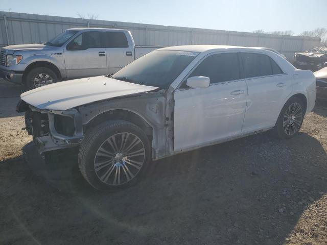  Salvage Chrysler 300