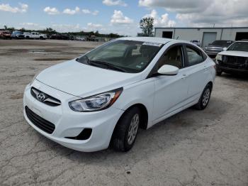  Salvage Hyundai ACCENT