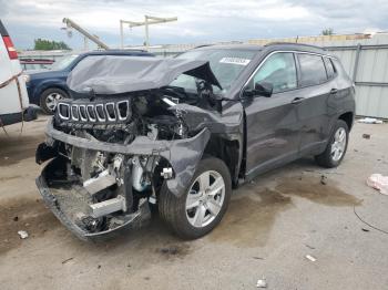  Salvage Jeep Compass