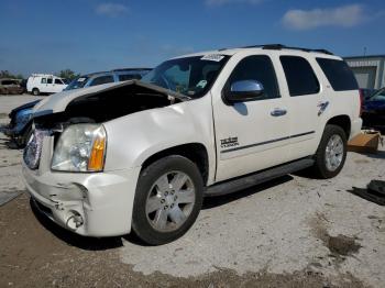 Salvage GMC Yukon