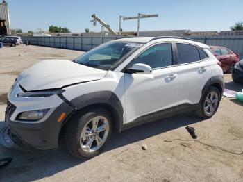  Salvage Hyundai KONA