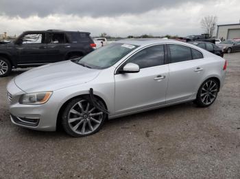  Salvage Volvo S60