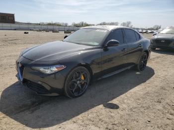  Salvage Alfa Romeo Giulia