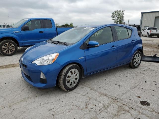 Salvage Toyota Prius