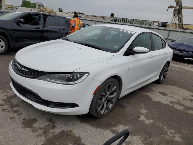  Salvage Chrysler 200