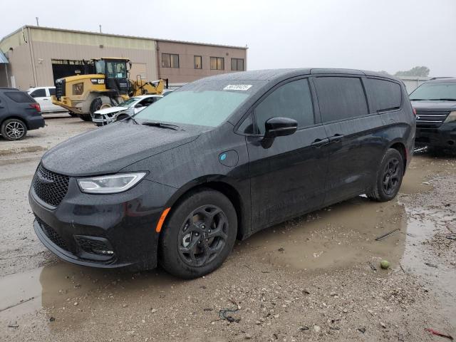  Salvage Chrysler Pacifica