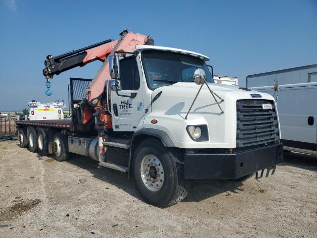 Salvage Freightliner 114sd