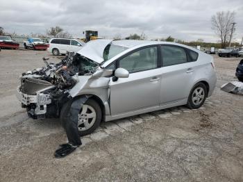  Salvage Toyota Prius