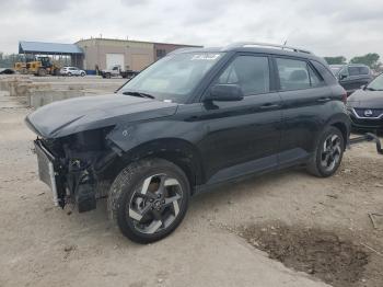  Salvage Hyundai VENUE
