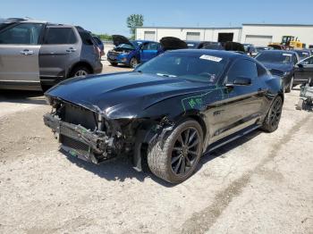  Salvage Ford Mustang